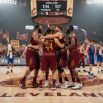 les cleveland cavaliers s'imposent face à detroit et se préparent à affronter leurs prochains adversaires en finale de la conférence est de la nba.