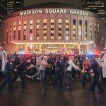 lors du quatrième match des finales nba à new york, environ 50 arrestations ont été effectuées suite à des incidents lors du match des knicks.